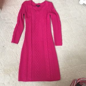 Magenta pink cable knit long sleeved sweater dress